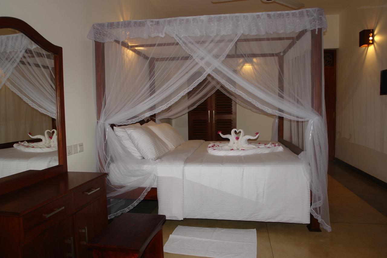 Dharga Town Hasara Resort מראה חיצוני תמונה